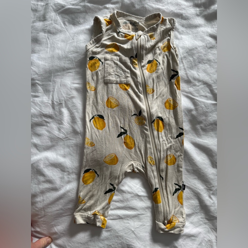 Kyte Baby Sleeveless Zippered Romper 12-18M